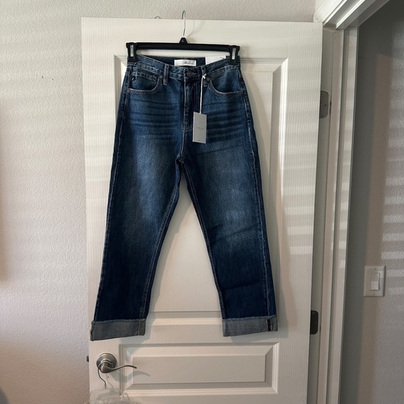 KanCan Finley Jeans Straight-leg Whiskering Detail - Picture 11 of 11